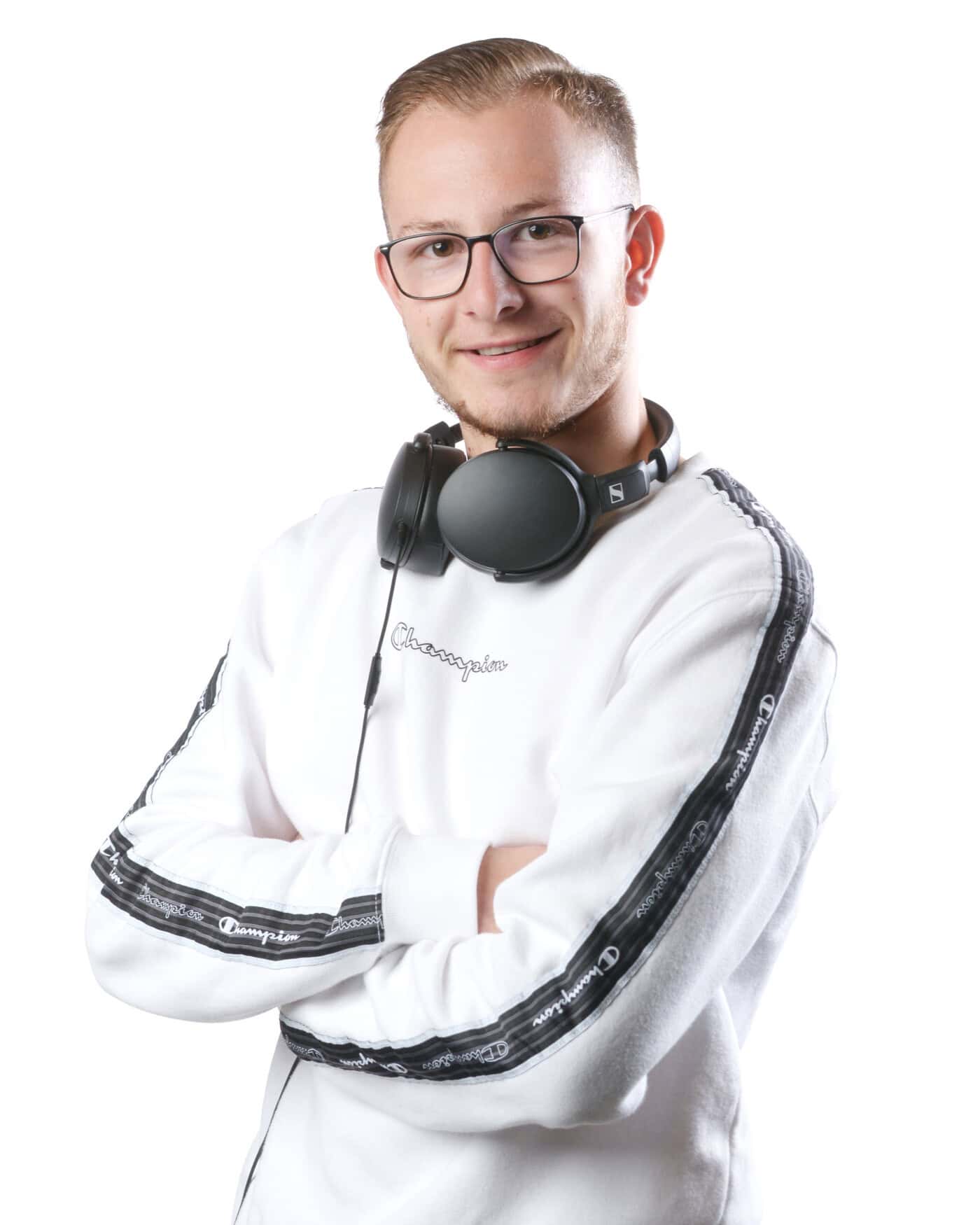 djwilddnmcbooking