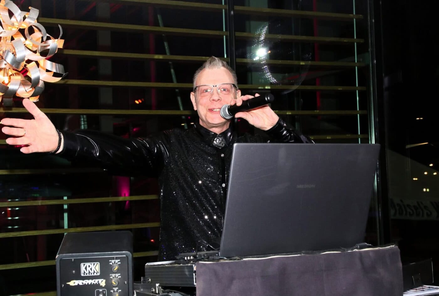 djguido_nmcbooking